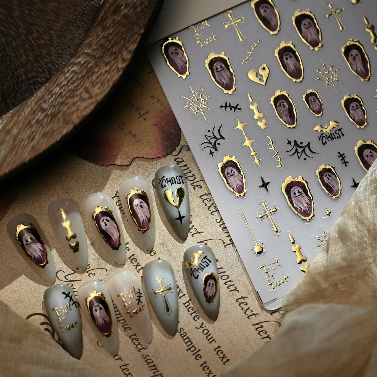 Stickers Ongles Halloween 5D Doré - Chauve-souris, Croix, Fantôme