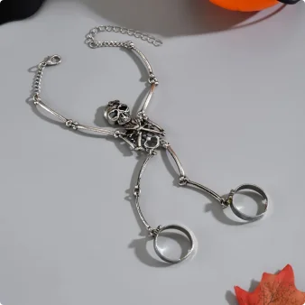 Bracelet main squelette Halloween – Style gothique