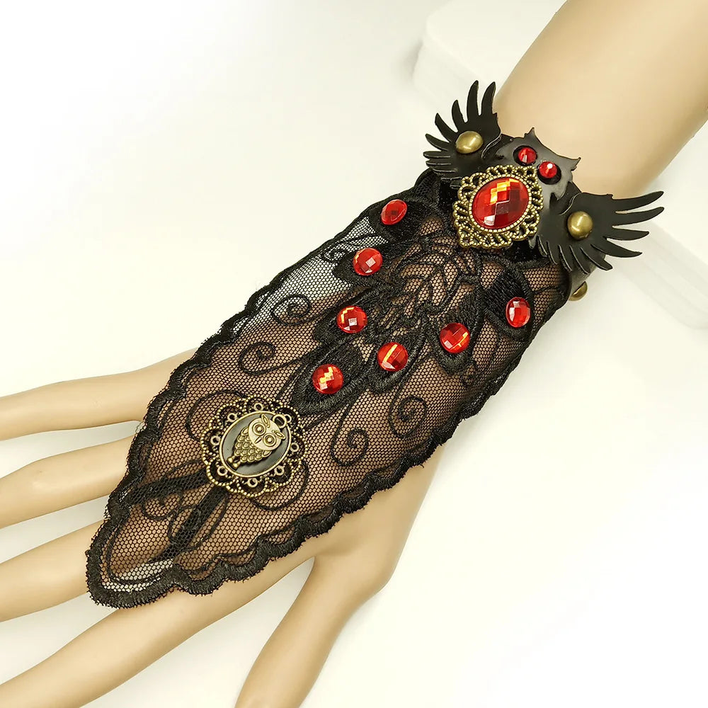 Bracelet gothique en dentelle – Crâne, squelette et araignée