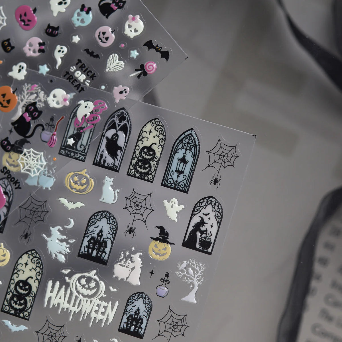 Stickers Ongles Halloween Lumineux - Sorcière, Fantômes, Citrouilles